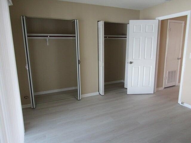 Building Photo - 2929 SE Ocean Blvd