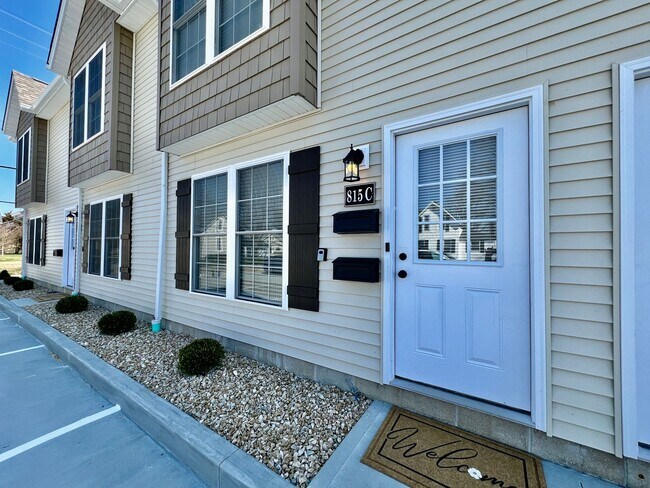 Building Photo - Pearl of a new construction home Batesville, IN