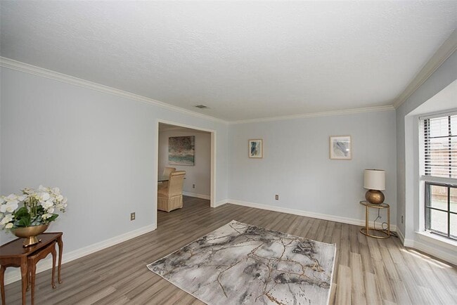Building Photo - 2030 Cutter Dr