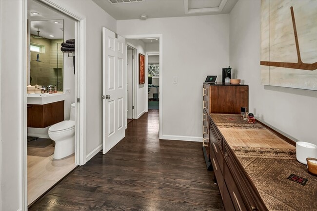 Building Photo - 1790 McKinley Rd