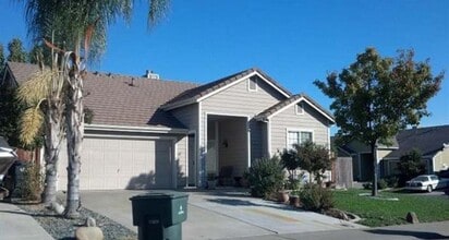 Building Photo - Lovely Elk Grove 3 Bedroom/2 Bathroom Home!