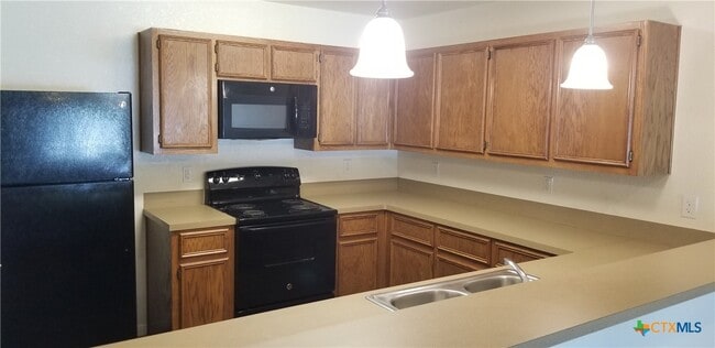 Building Photo - 4606 Waterproof Dr