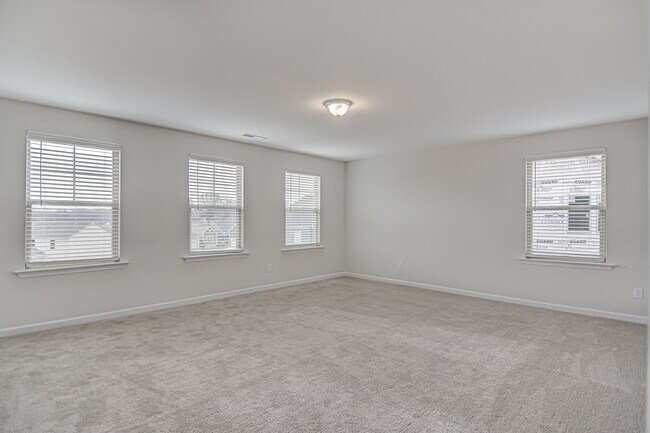 Building Photo - 3305 Ardmore St