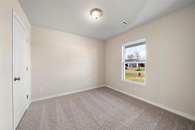 Building Photo - 15528 Briar Forest Dr