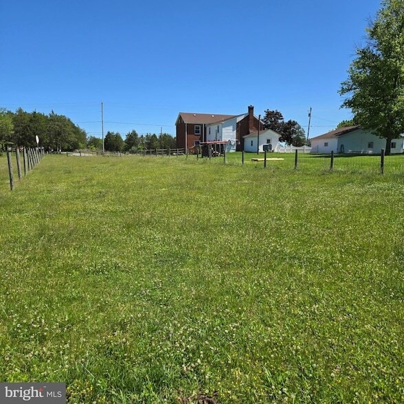 Building Photo - 8293 Leetown Rd