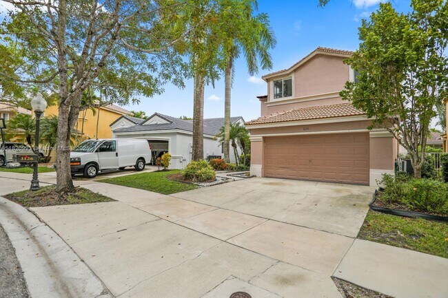 Building Photo - 1126 Golden Cane Dr