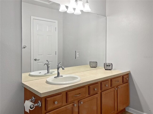 Building Photo - 10235 Red Currant Ct