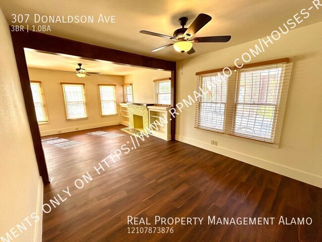 Building Photo - AVAILABLE NOW! Newly Renovated 3 Bedroom /...