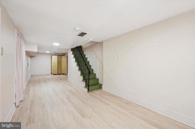 Building Photo - 1231 S 26th St