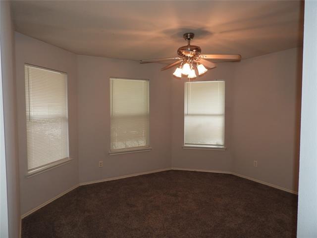 Building Photo - 2617 Terrace Dr