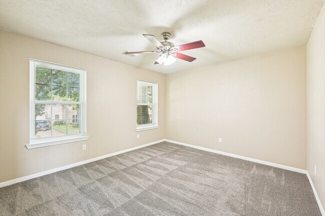 Building Photo - 10410 Springland Ct