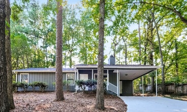 Building Photo - 5205 Birdlake Dr NW