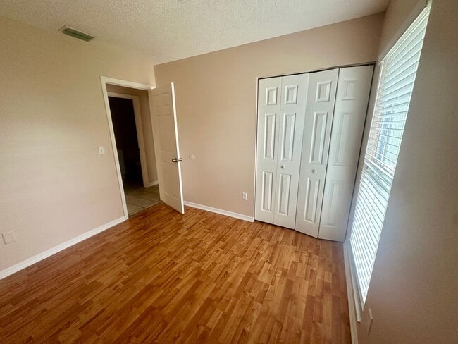 Building Photo - 346 N Cervidae Dr