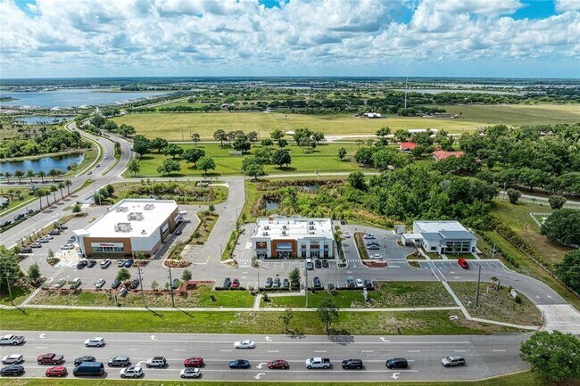 Building Photo - 8143 Miramar Way