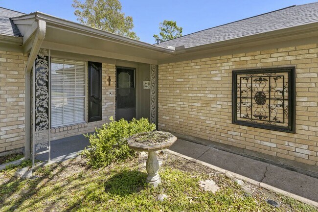 Building Photo - 20082 N Pecos Valley Trail