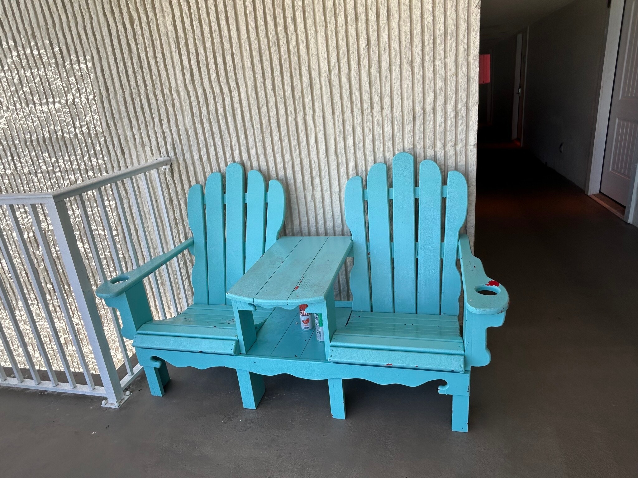 Community Balcony - 8817 S Thomas Dr