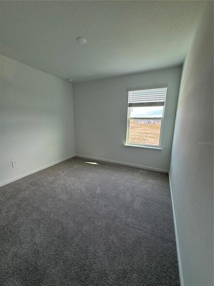 Building Photo - 6660 SW 89th Loop