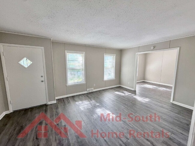 Building Photo - 4271 Coventry Dr