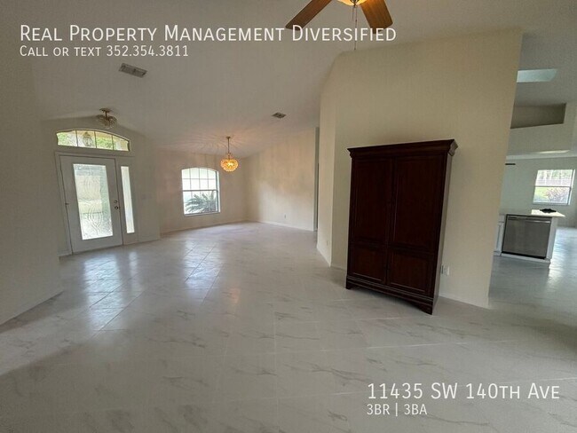 Building Photo - 11435 SW 140th Ave