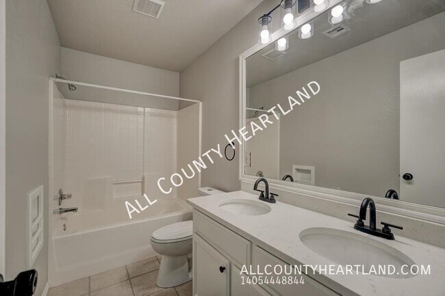 Building Photo - 908 Black Jack Ln