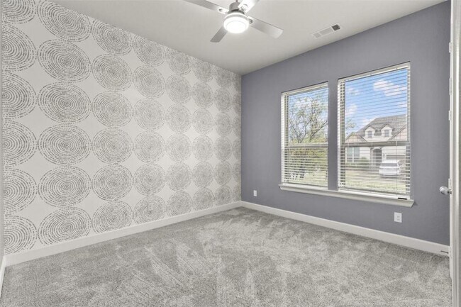Building Photo - 1725 Rolling Heights Ln