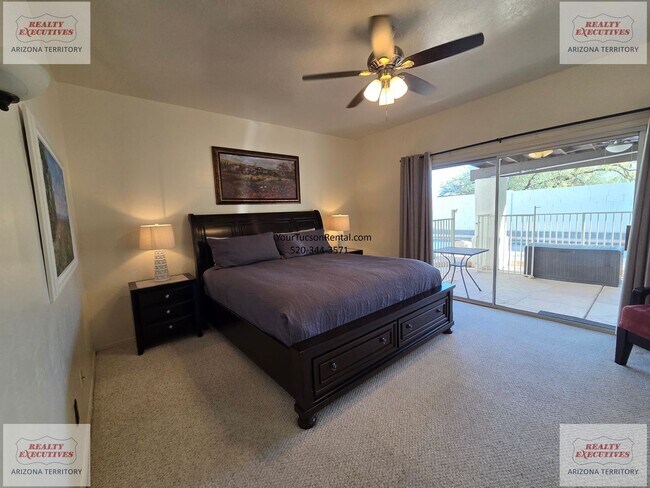 Building Photo - NE off Wrightstown & Pantano 3/2 with pool, patio and loads of upgrades