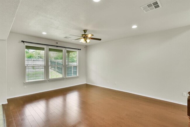 Building Photo - 16324 Copper Ellis Trace