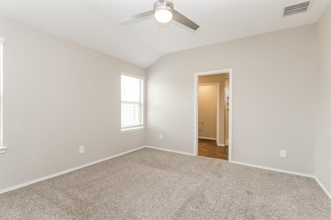 Building Photo - 9913 Gln Brk Ln