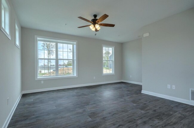 Building Photo - Dallastown Schools! Beautiful 3 Bedroom, 2.3 Bath Townhome!