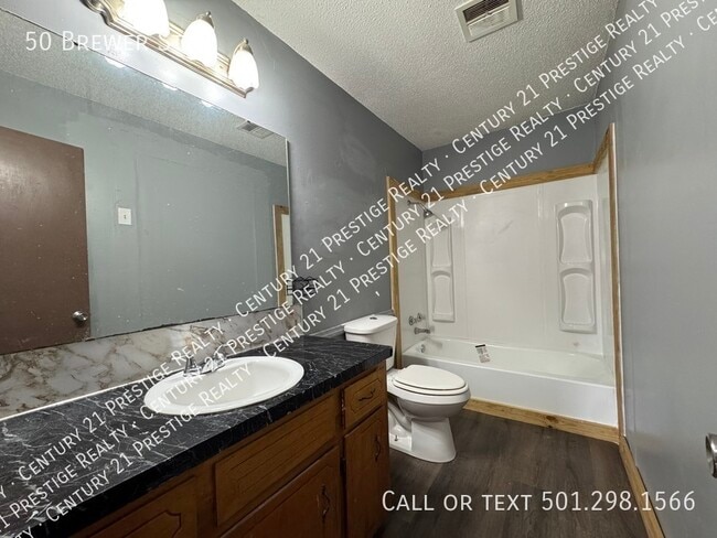 Building Photo - 50 Brewer St