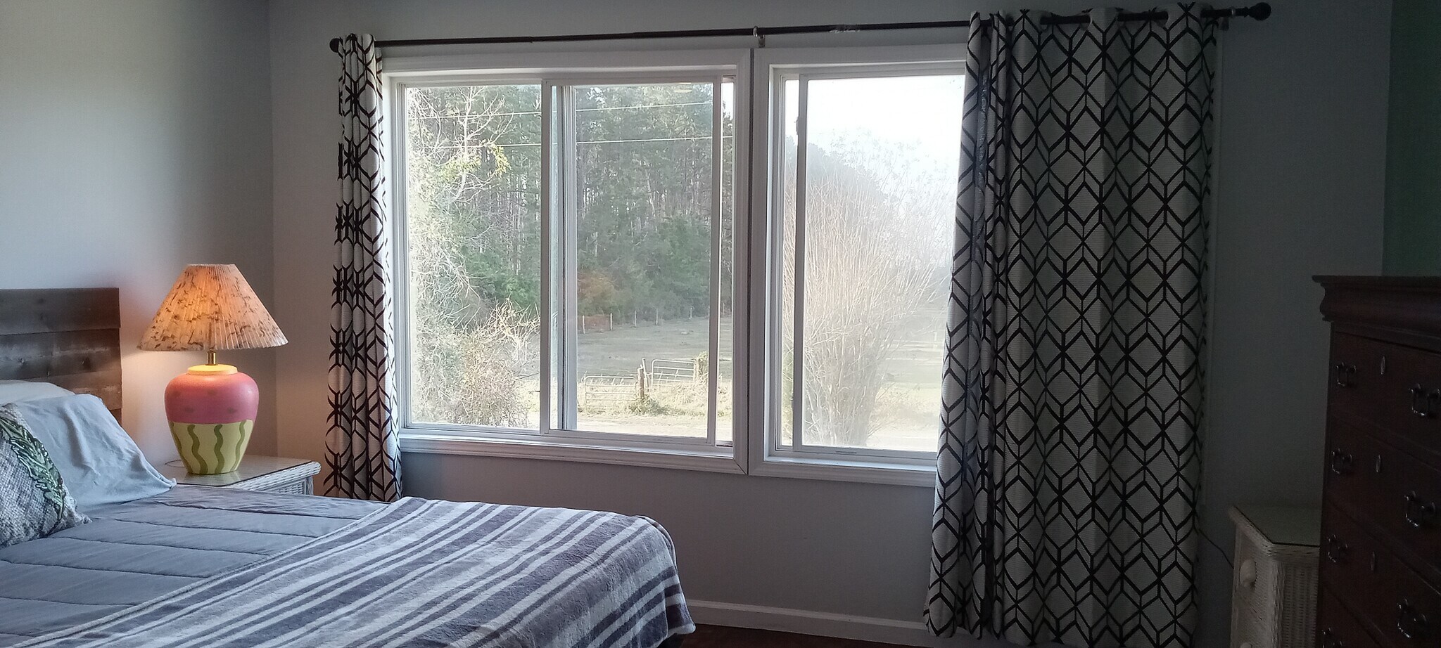 Building Photo - 892 Smith Farm Rd