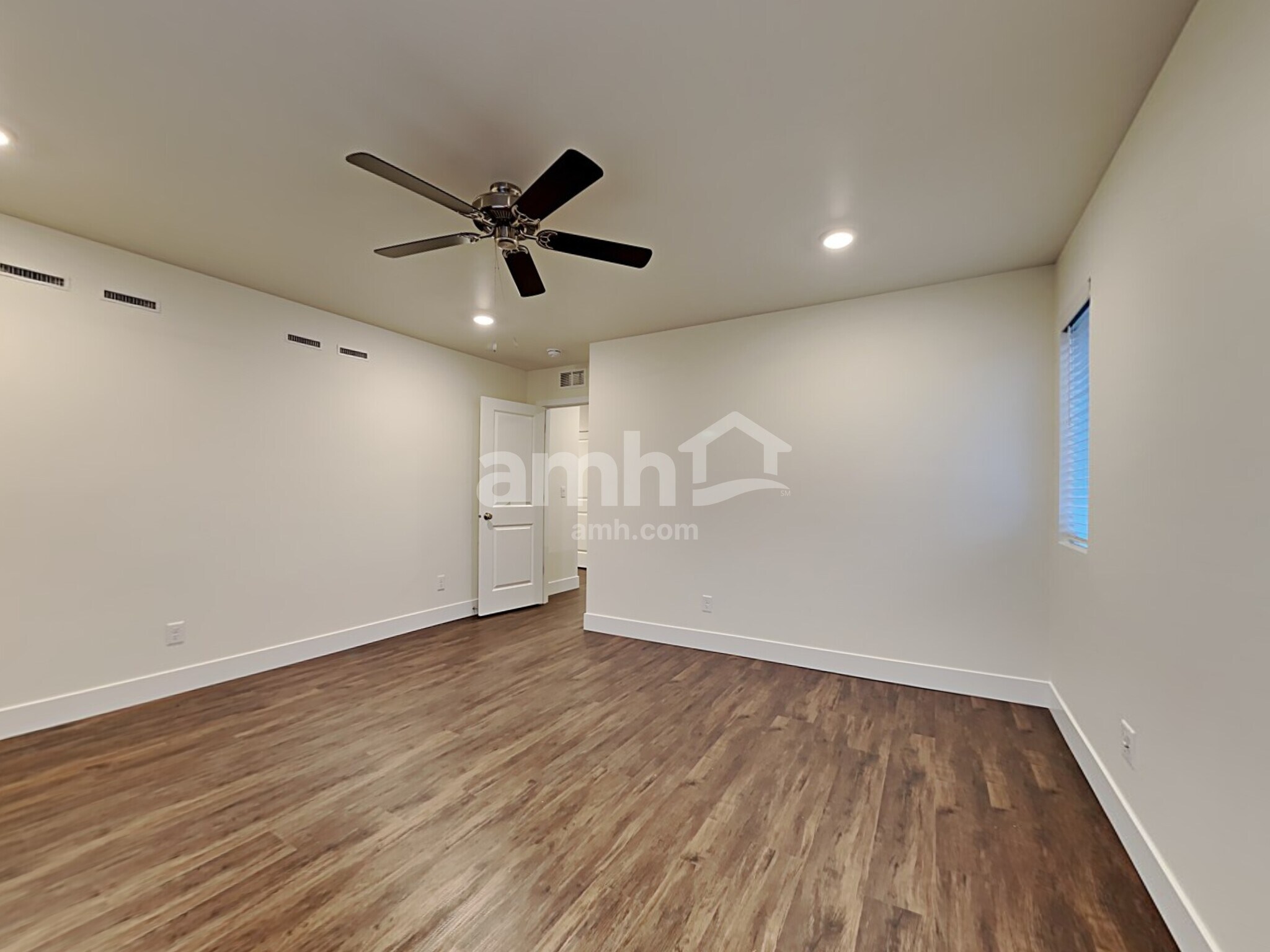 Building Photo - 20012 43rd Ave E