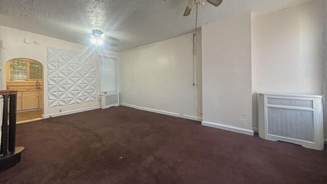 Building Photo - Charming 2-Bedroom Row Home in Philadelphia