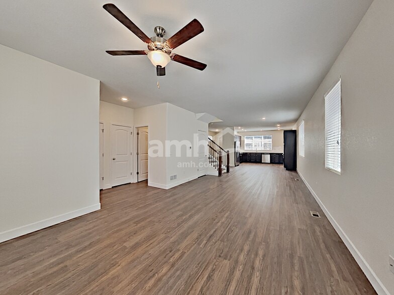 Building Photo - 4743 Crestone Peak St