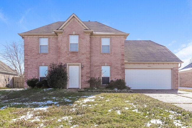 Building Photo - 7150 Hunter's Forest Dr