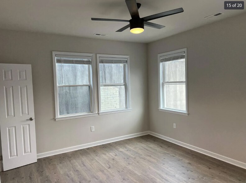 Building Photo - 107 Screven St
