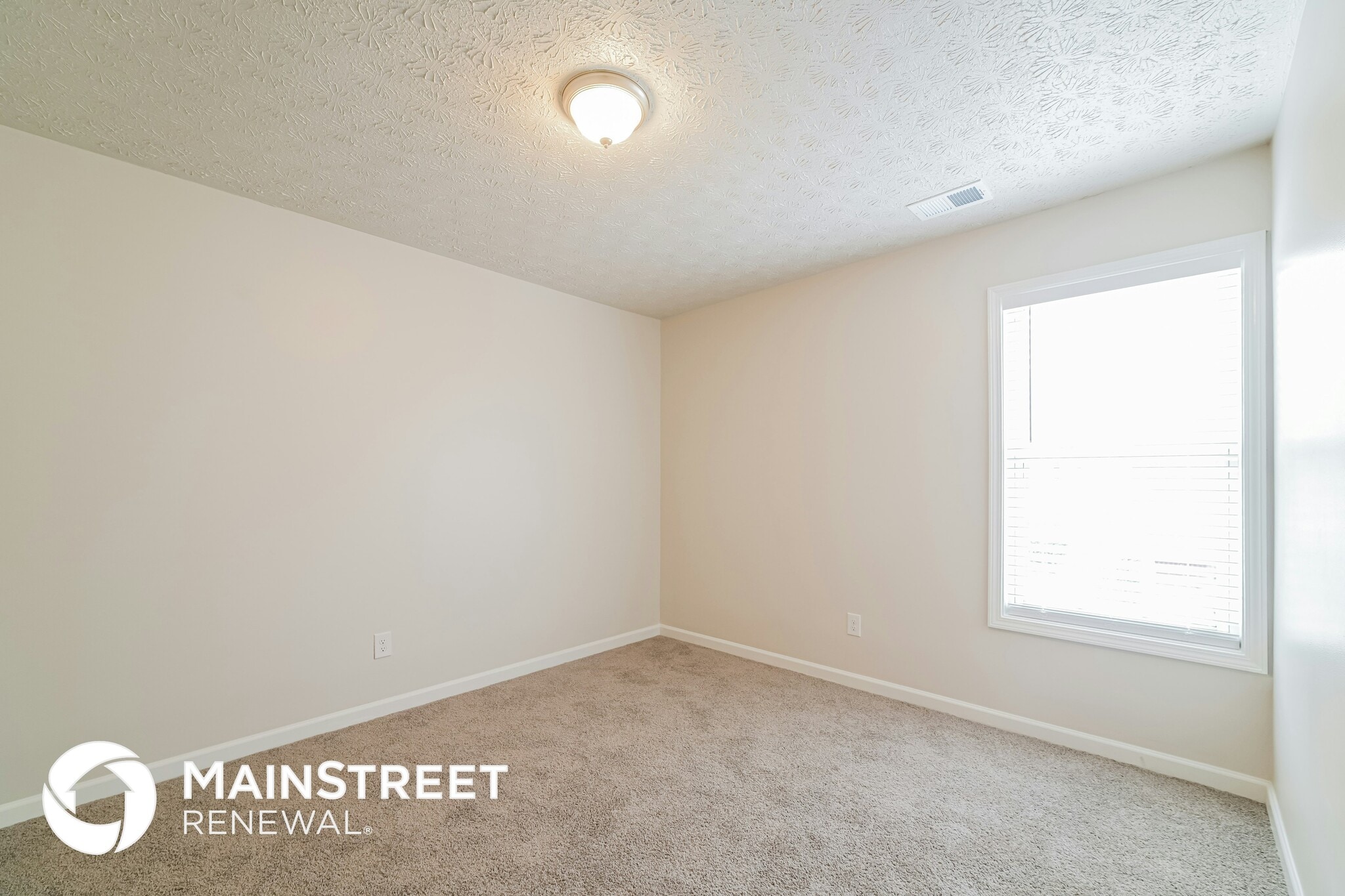 Building Photo - 4636 Egret Ct