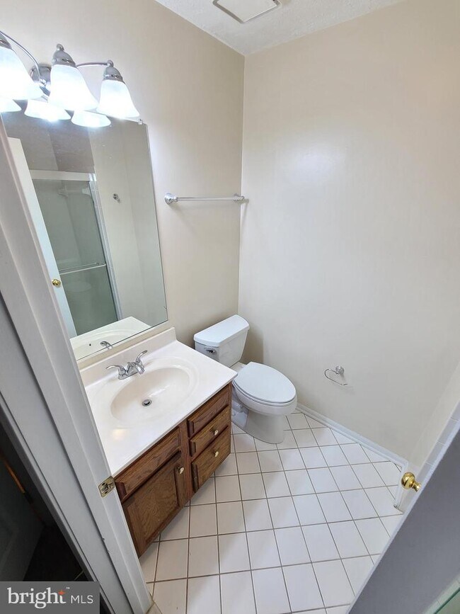 Building Photo - 13109 Briarcliff Terrace