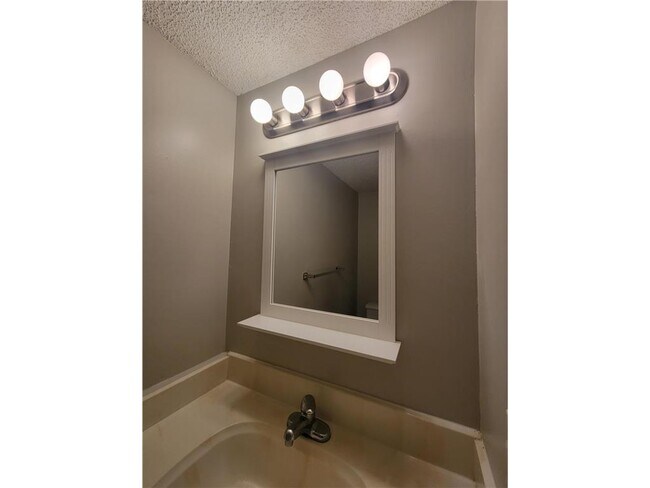 Building Photo - 13316 Zenith Ln