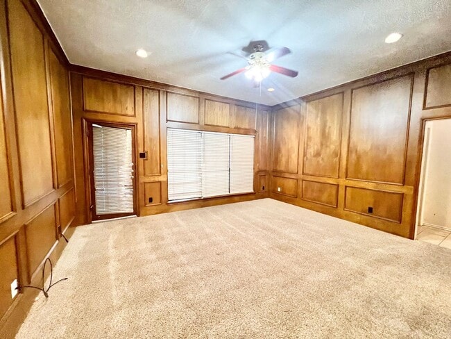 Building Photo - Beautiful Desoto Tx Home