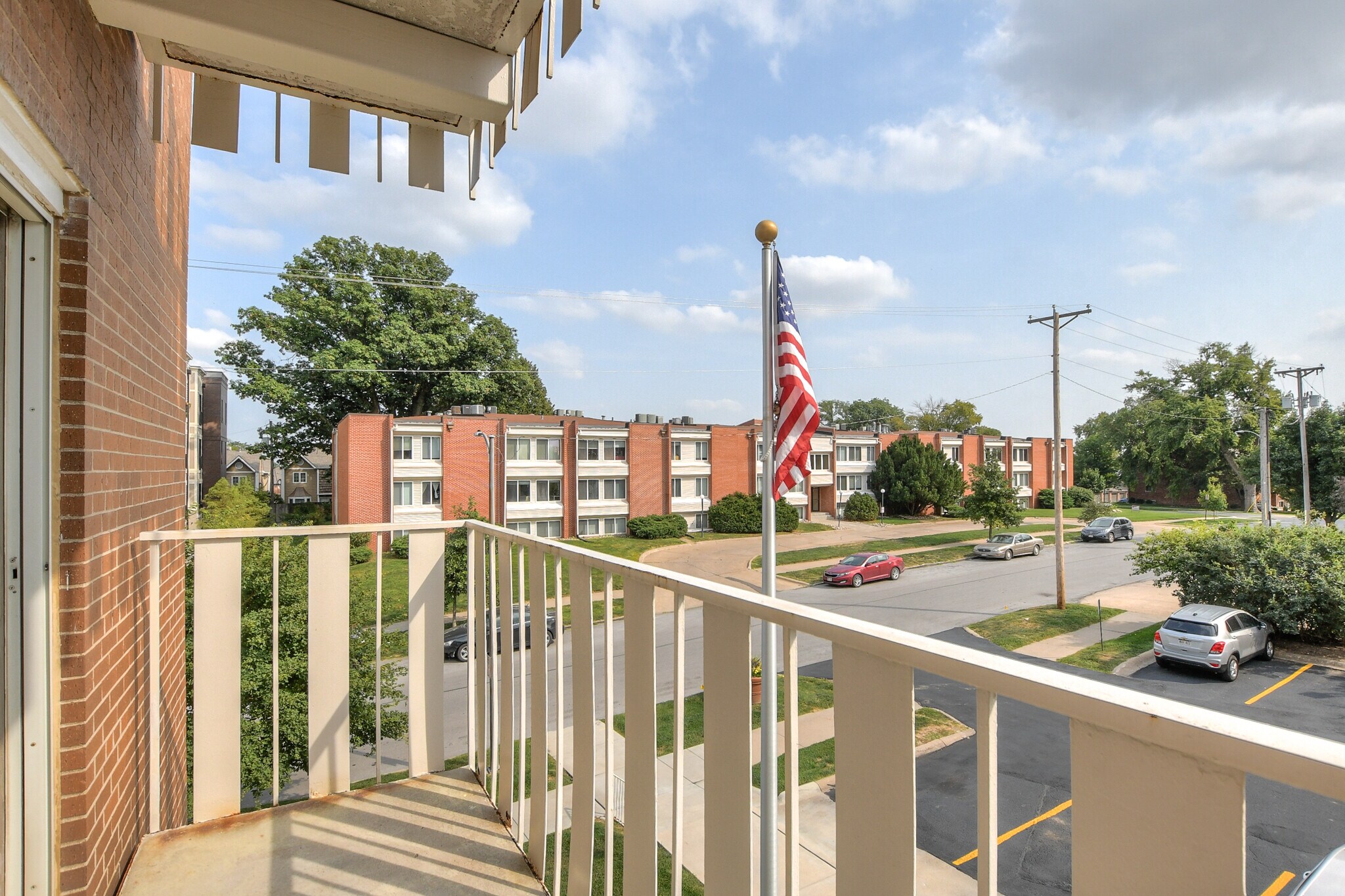 Building Photo - 500 S 37th St