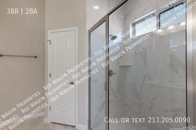 Building Photo - 4025 Arena Blanca