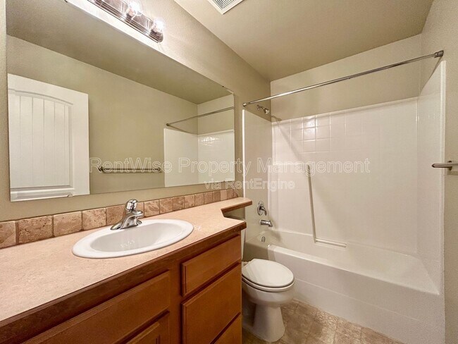 Building Photo - 10829 Cloudless St