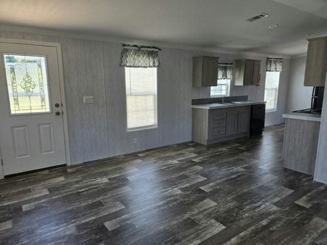 Building Photo - 1311 US-92