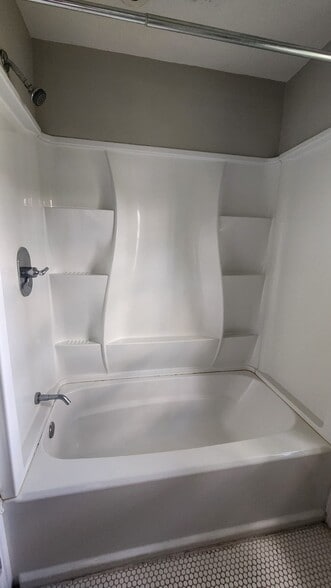 Building Photo - 1634 Ella T Grasso Blvd