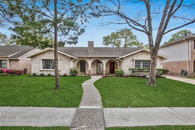 Primary Photo - 1059 Richelieu Ln