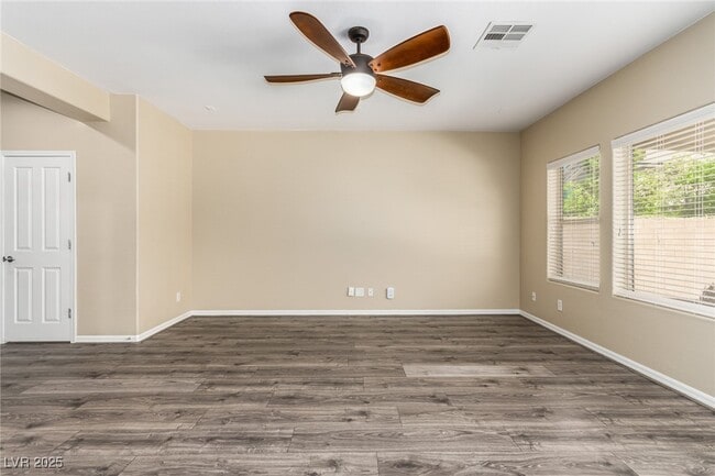 Building Photo - 2612 Romarin Terrace