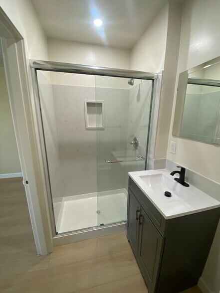 Building Photo - 2480 Virginia St