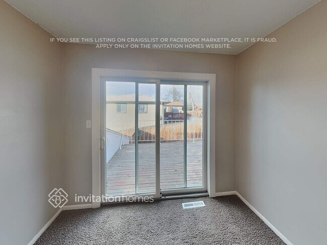 Building Photo - 10110 Depew St