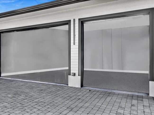 Building Photo - 6122 SW 173rd Way